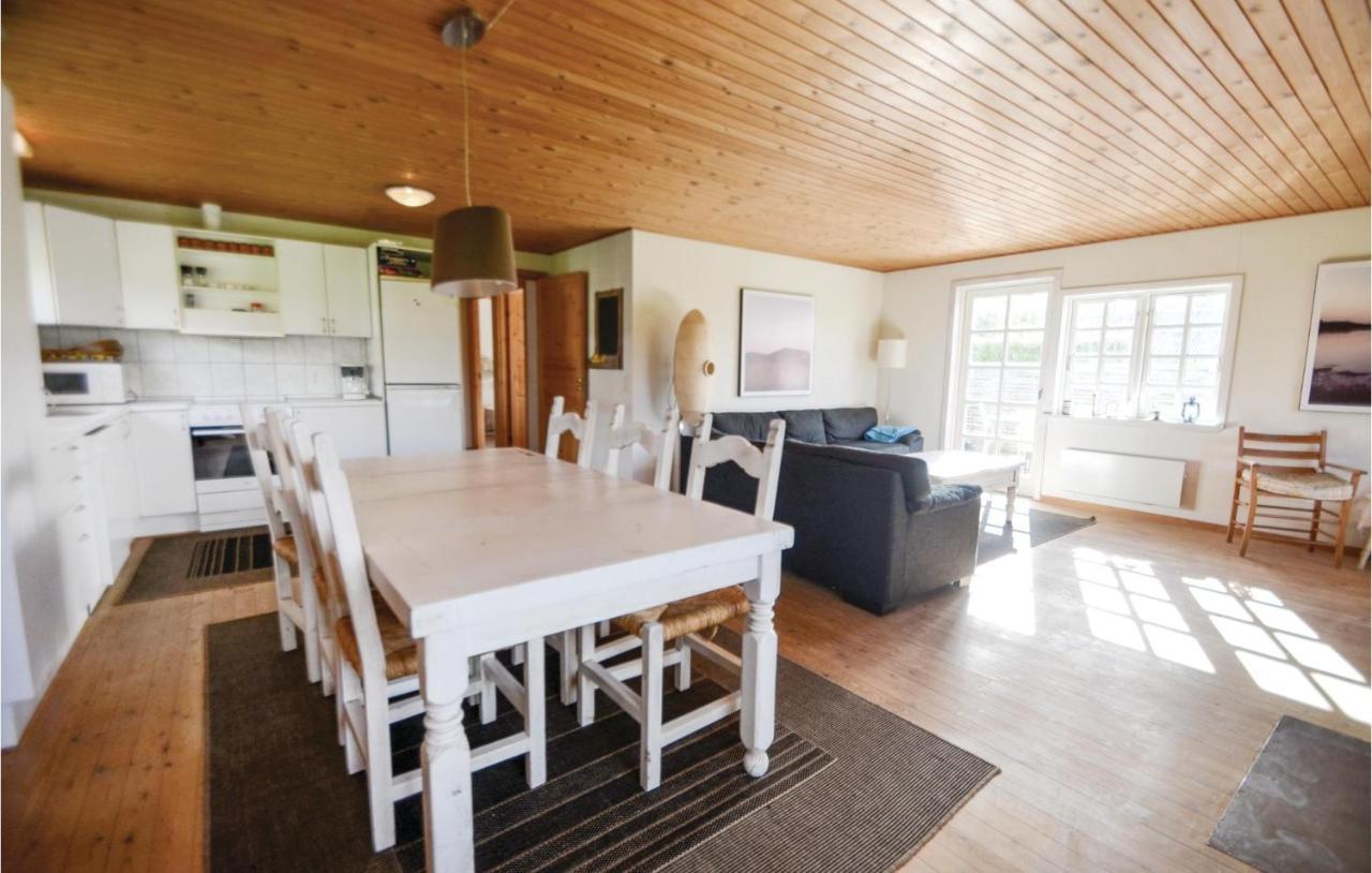 Nice Home In Knebel With Kitchen المظهر الخارجي الصورة