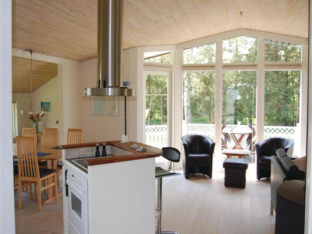 Nice Home In Knebel With Kitchen المظهر الخارجي الصورة